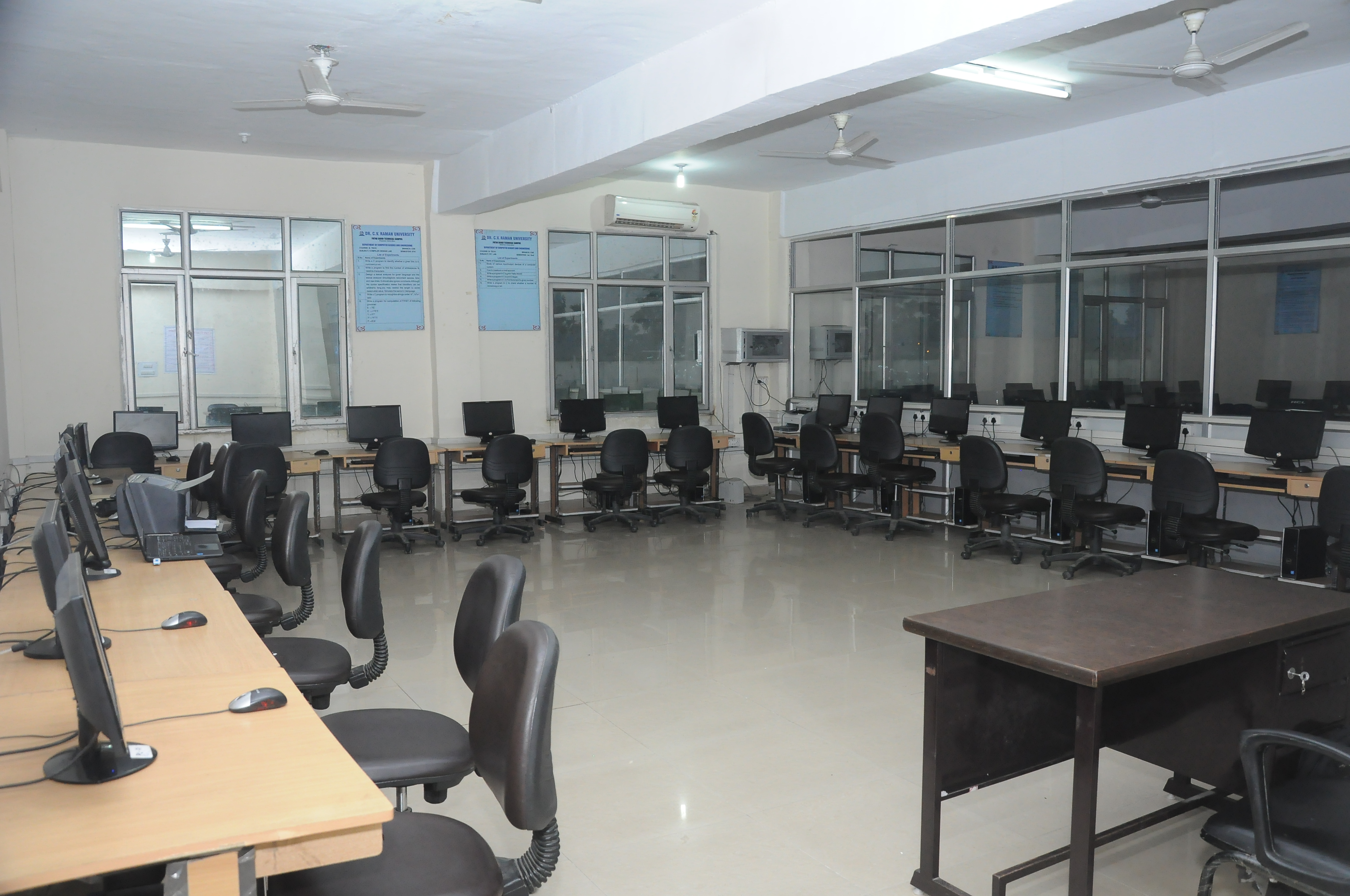 Dr CV Raman University Bihar Labs(4)
