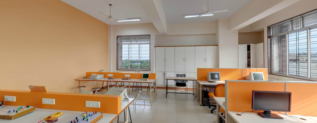 Dr DY Patil ACS College Pimpri Labs(6)