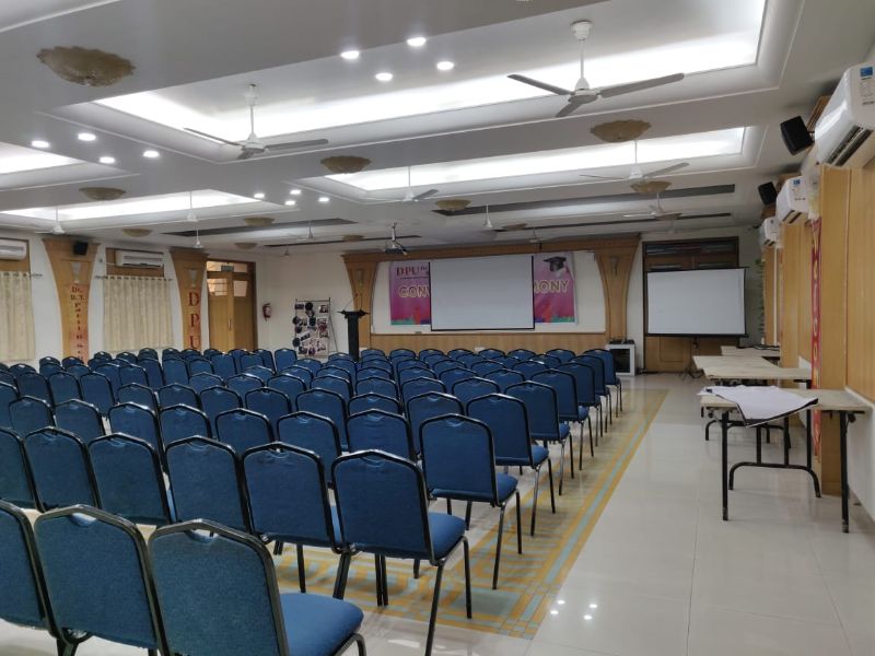 DY Patil B School Seminar hall