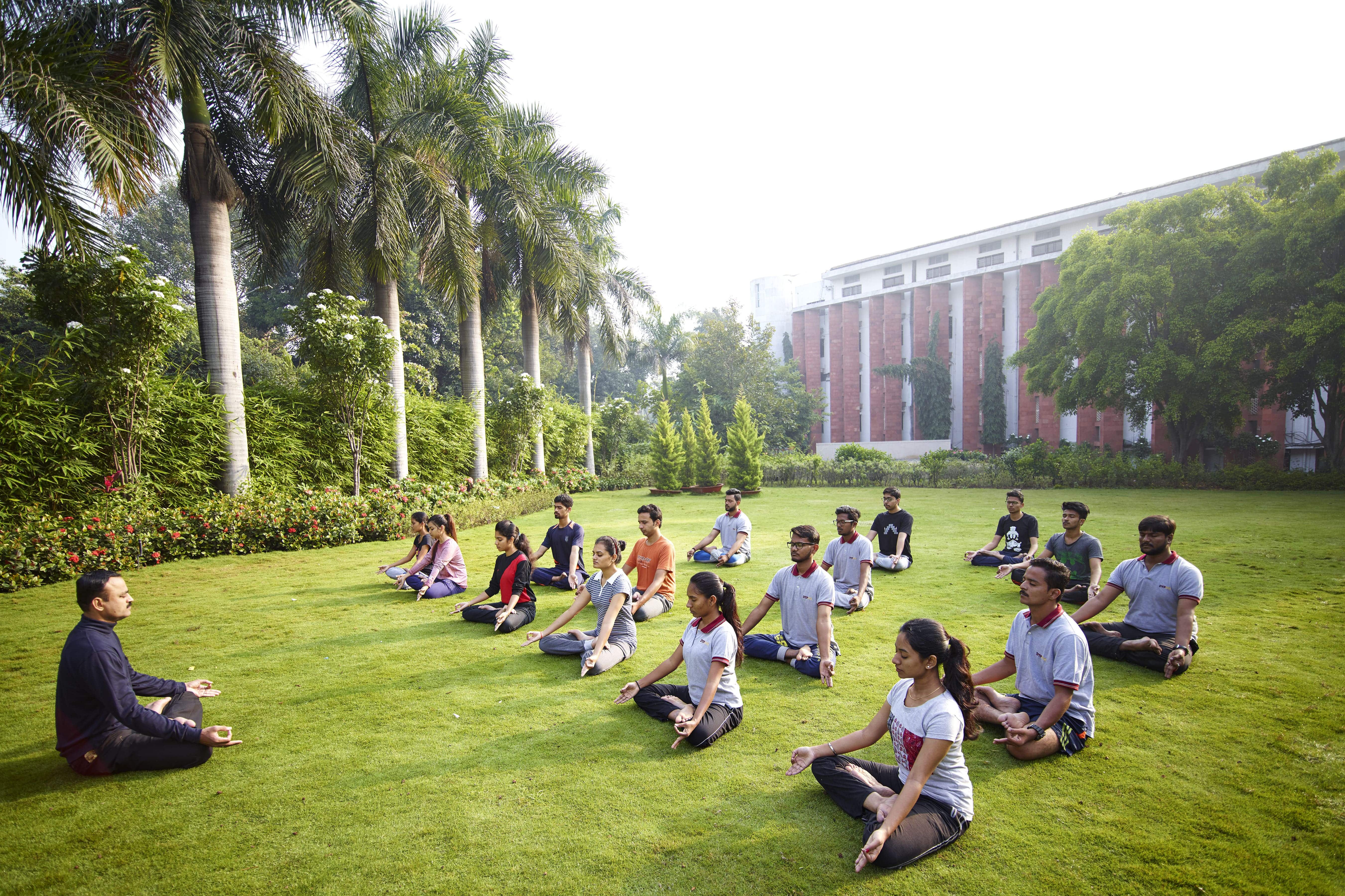 Dr D Y Patil Institute of Management & Research Playground