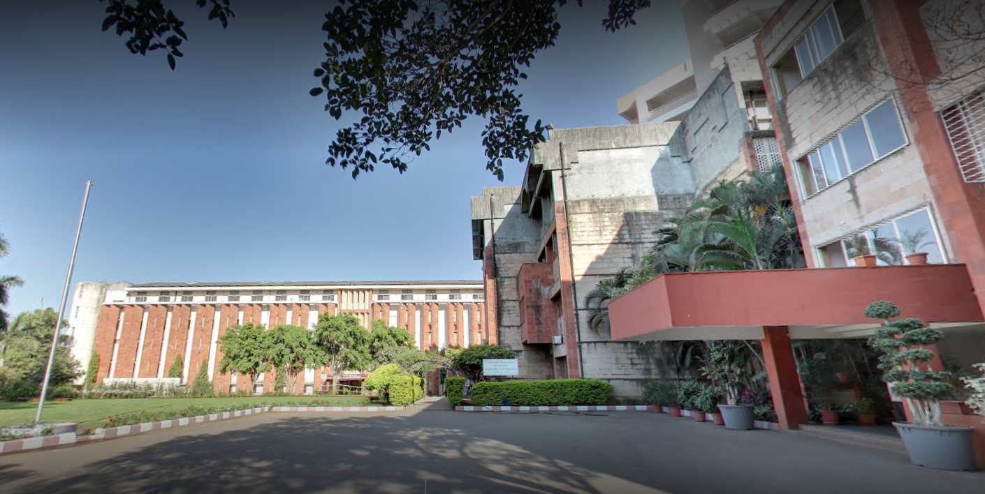 DY Patil Institute of Technology Pune Campus View(1)