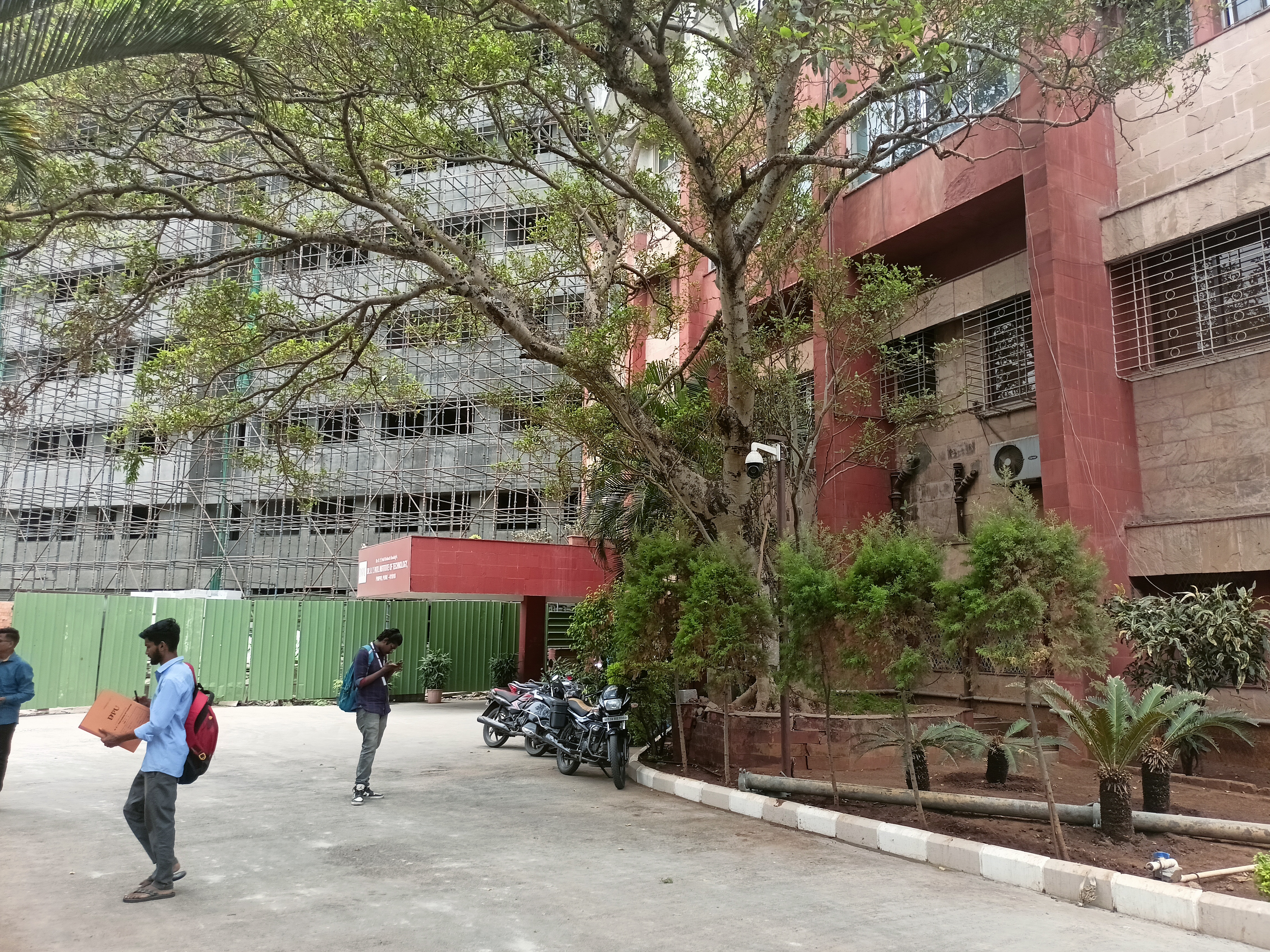 DY Patil Institute of Technology Pune Campus View(5)