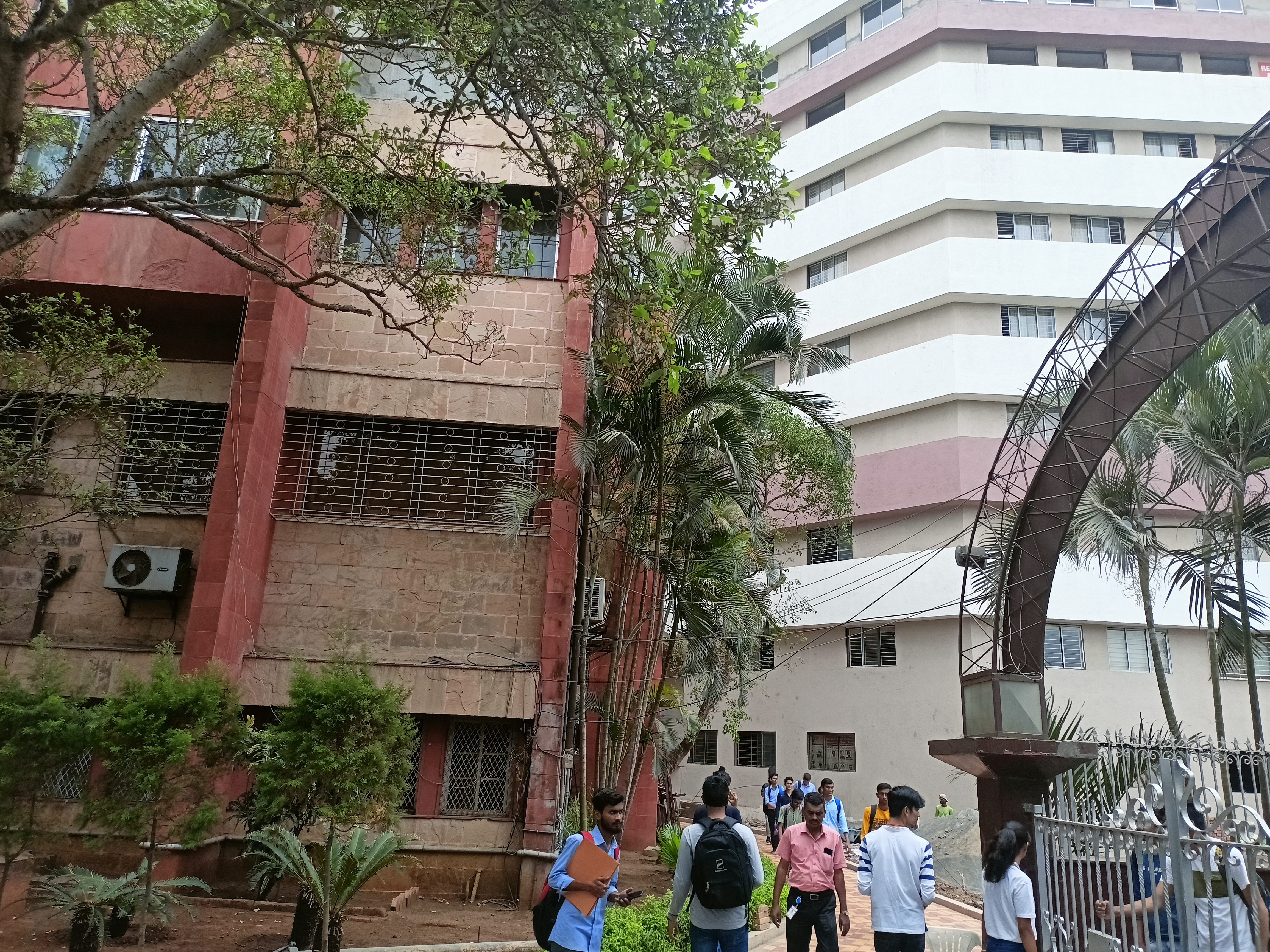 DY Patil Institute of Technology Pune Campus View(6)