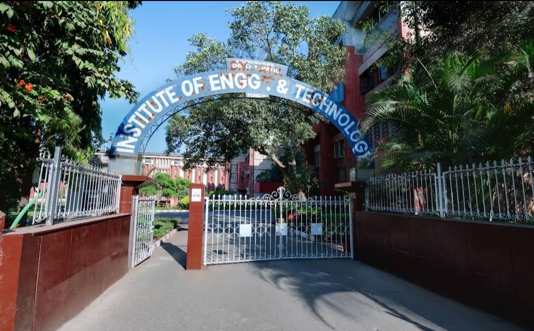 DY Patil Institute of Technology Pune Entrance(3)