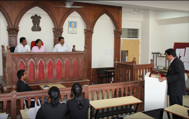 D Y Patil Law College, Pimpri, Pune Moot Court