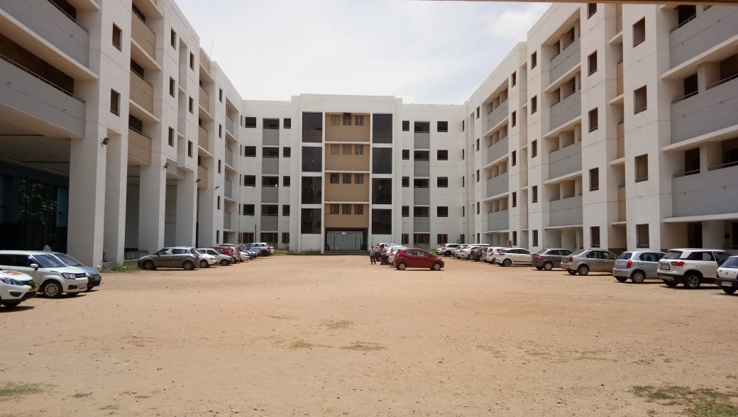 Dr. Mahalingam College of Engineering and Technology Campus Building