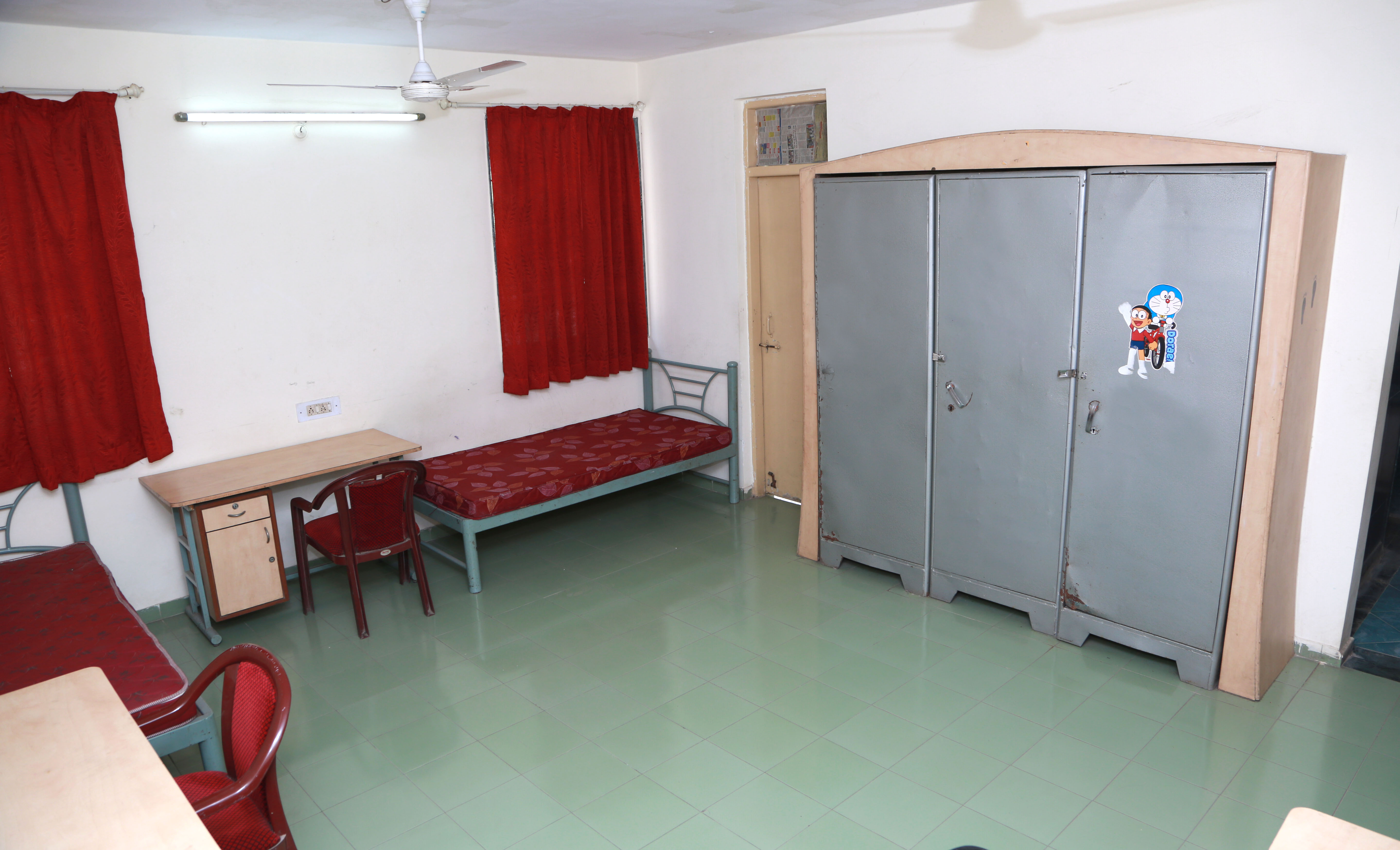 DY Patil Akurdi MBA Hostel Room