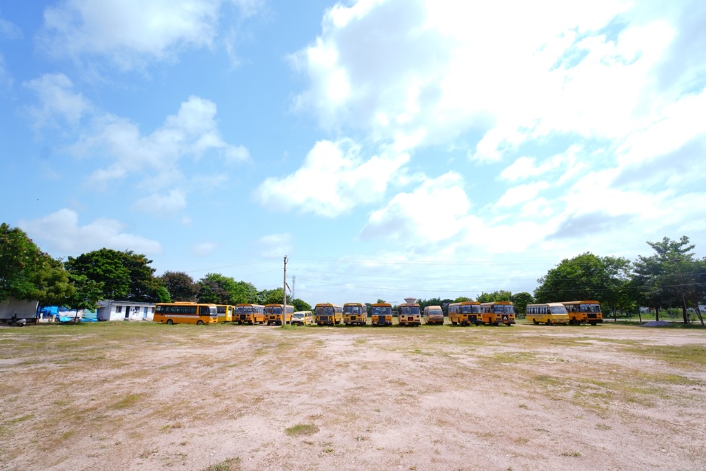 Ellenki College of Engineering  and Technology Transport Facility