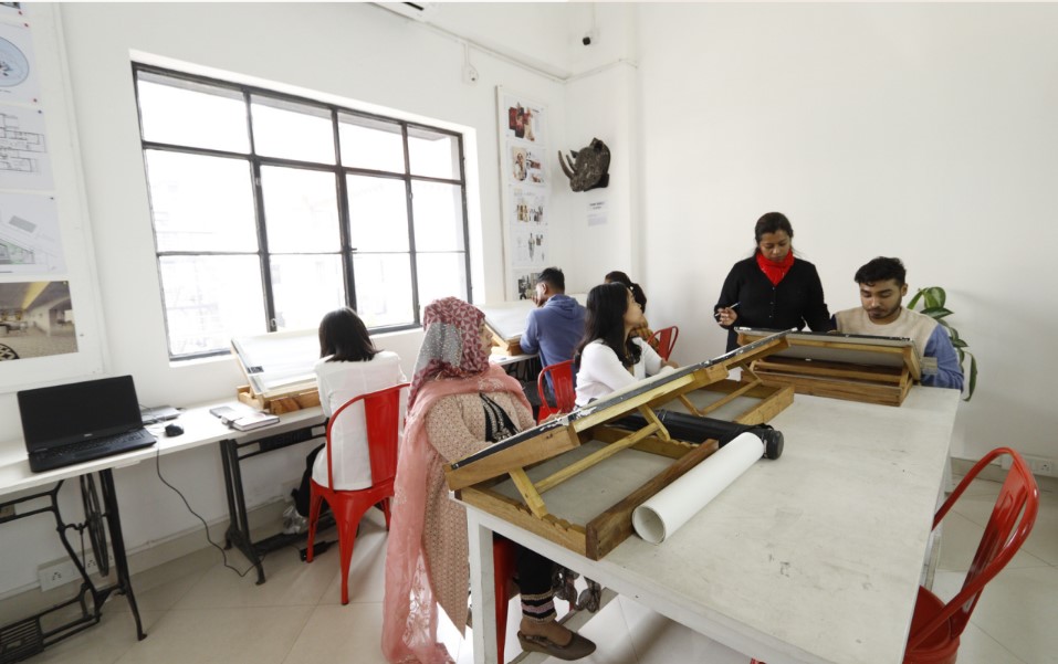ESEDS School of Design Labs(8)