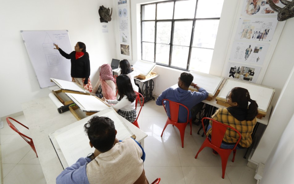 ESEDS School of Design Labs(9)