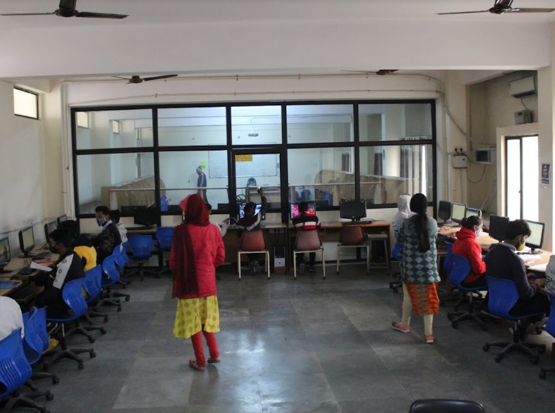 Eshan College of Engineering and Management Labs(2)