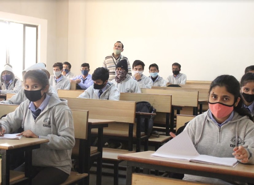 Eshan College of Engineering and Management Classroom