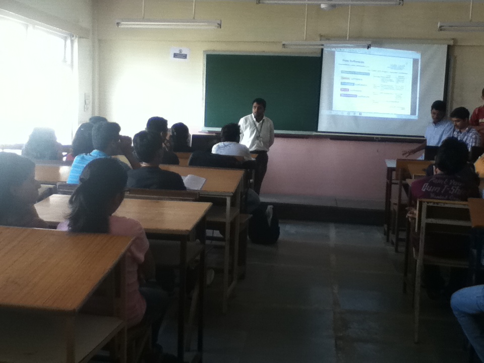 Fr. Conceicao Rodrigues College of Engineering Classroom(2)