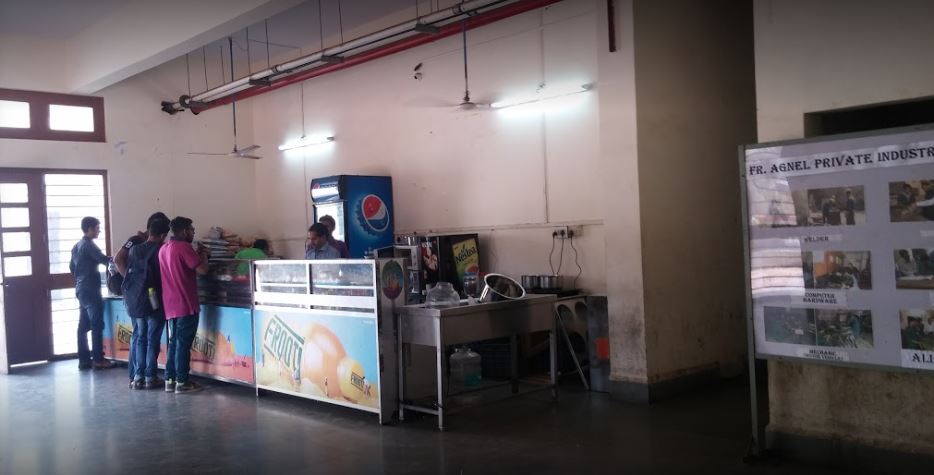 Fr. Conceicao Rodrigues College of Engineering Cafeteria / Mess