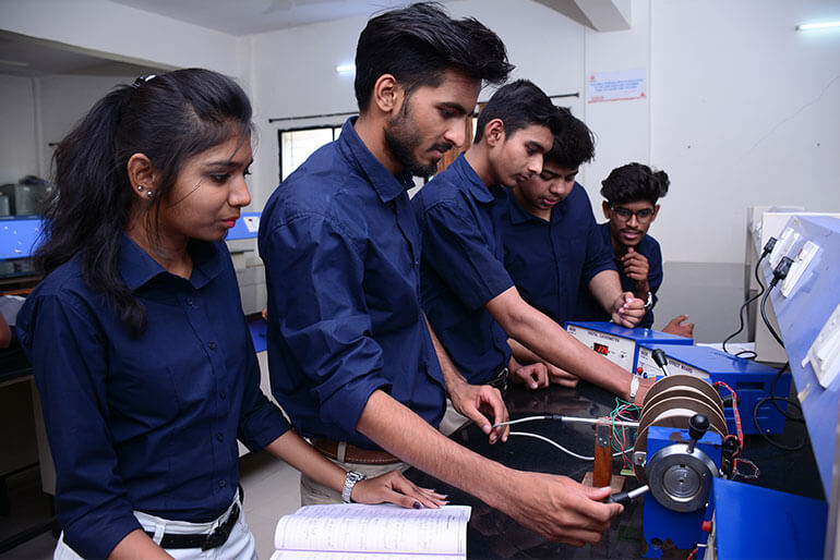 G H Raisoni University, Amravati Labs