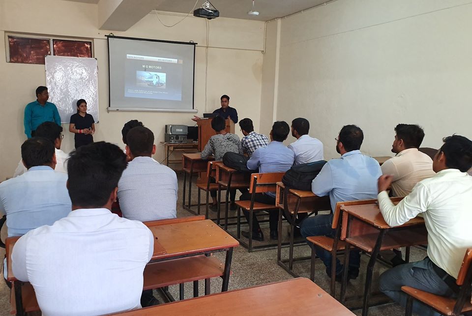 Ganga Institute of Technology and Management Classroom