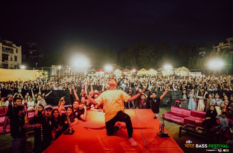 Gitarattan International Business School Fest(6)