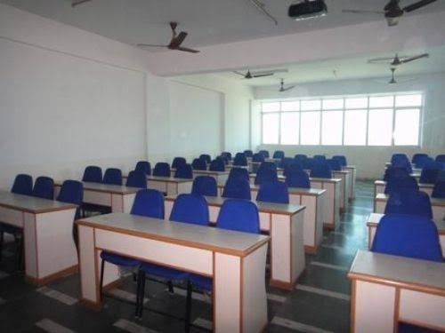 Gitarattan International Business School Classroom(2)