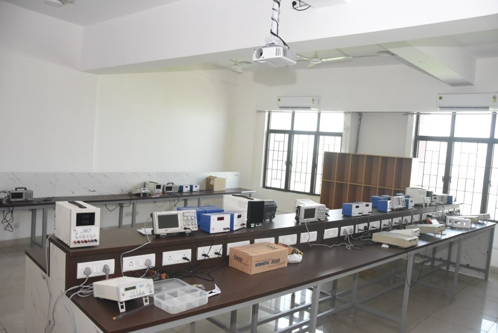 GLA University Greater Noida Labs(3)