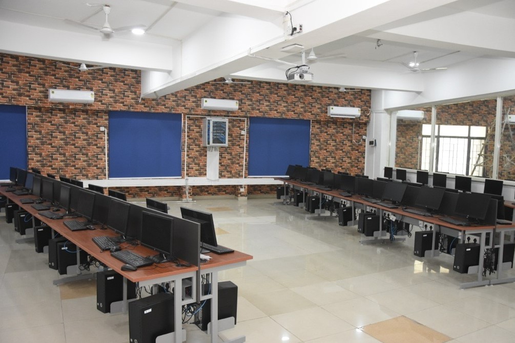 GLA University Greater Noida Labs(4)