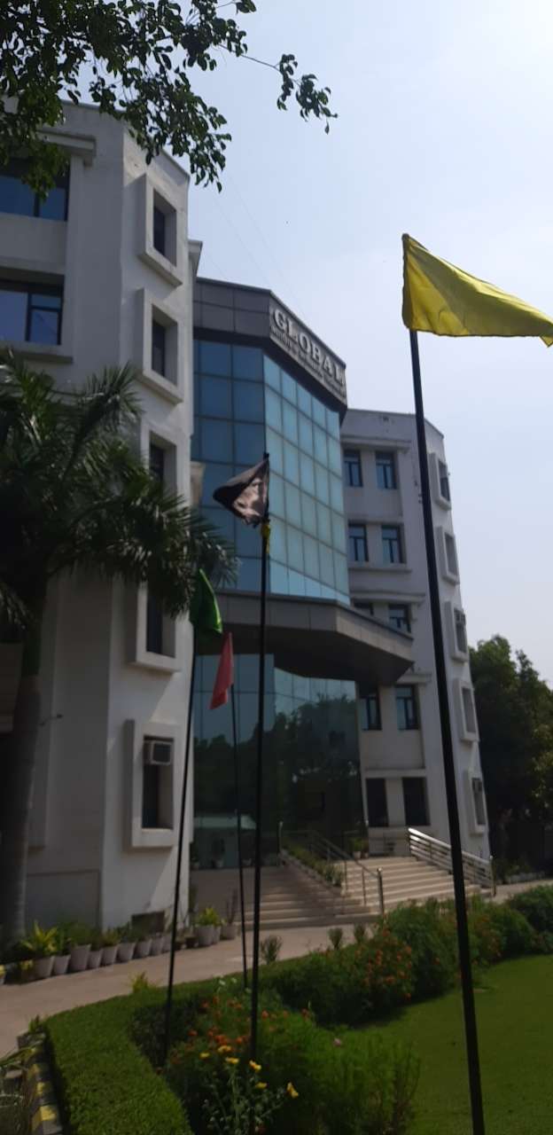 Global Educational Institutes Entrance(2)