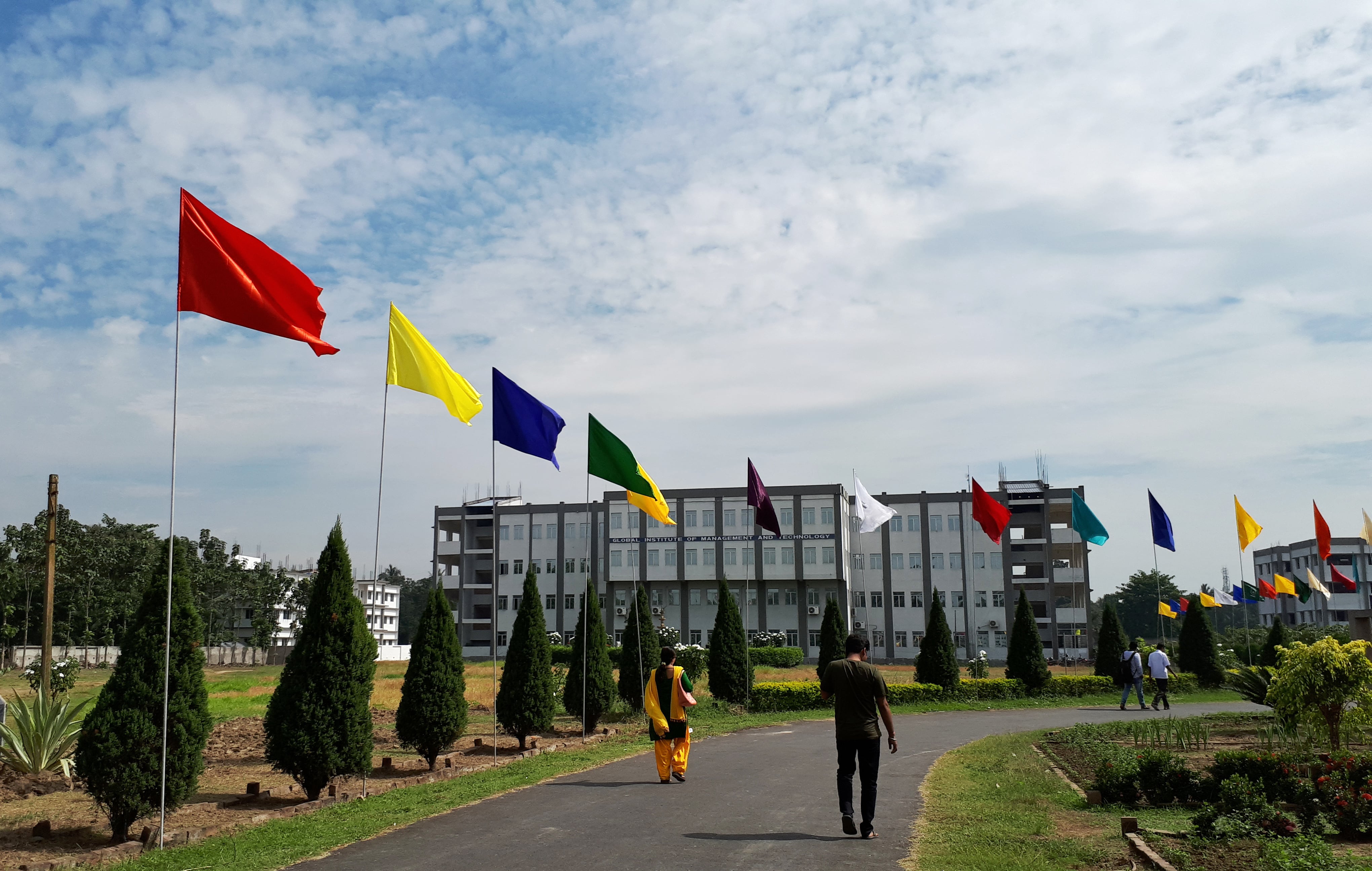 Global Institute of Management and Technology Campus View(3)