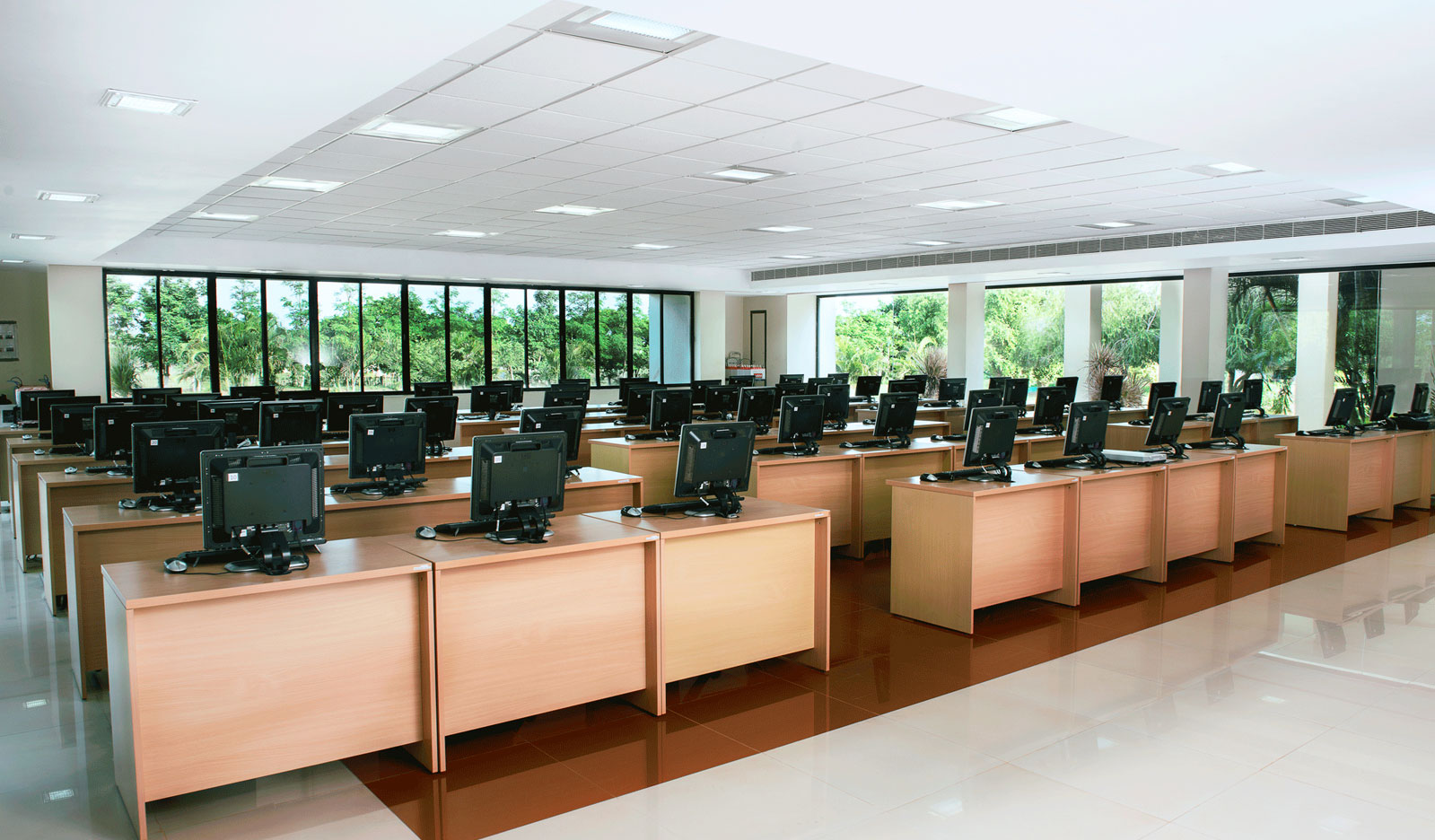 Gnanam School of Business Labs(1)