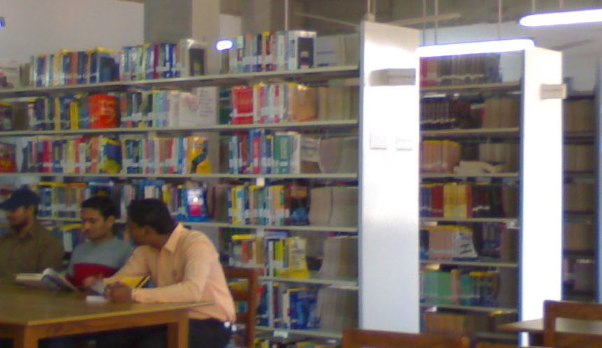 Guru Nanak Dev University Regional Campus, Gurdaspur Library