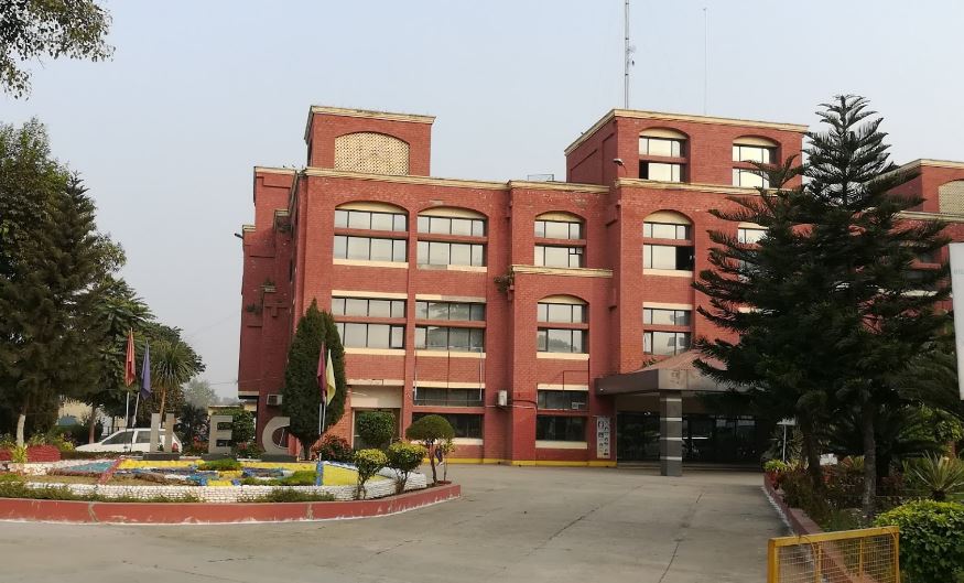 HEC Campus Building