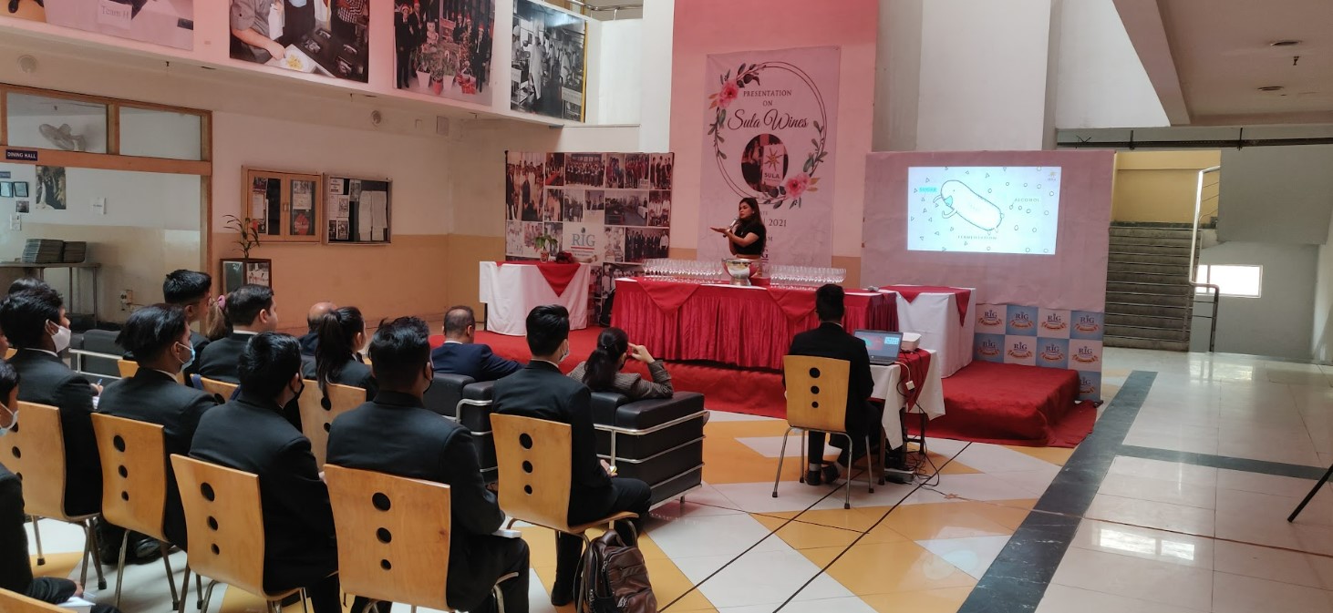 RIG Institute Greater Noida Seminar hall(2)