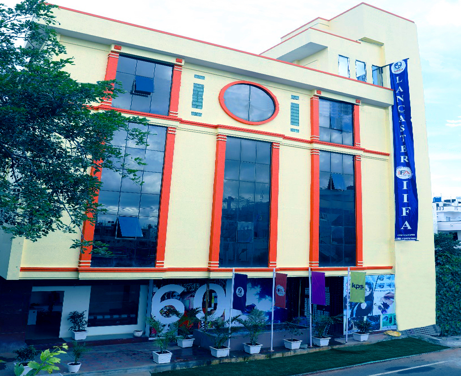 IIFA Lancaster Degree College Campus Building(2)