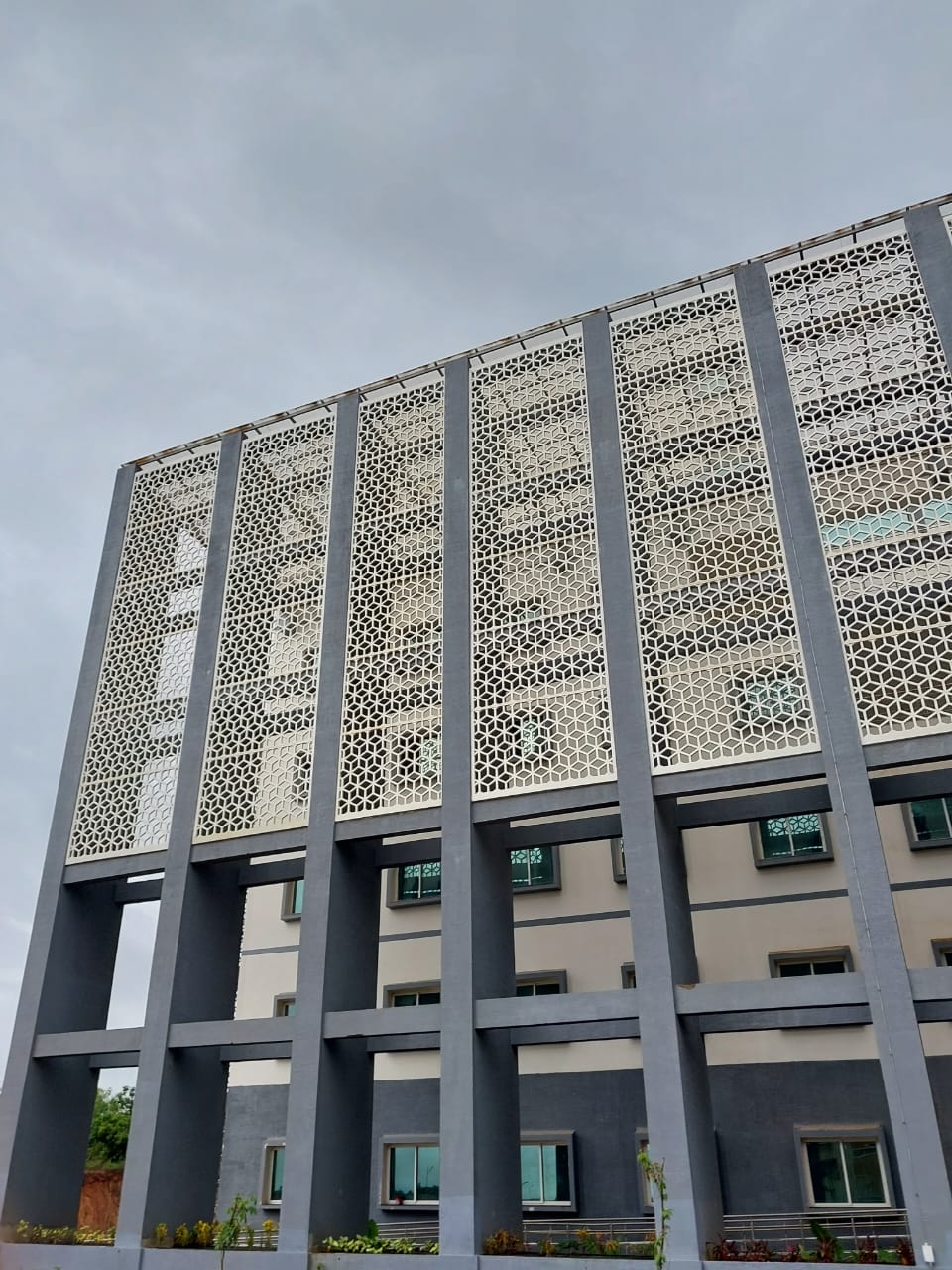 IIT Dharwad Campus Building(2)