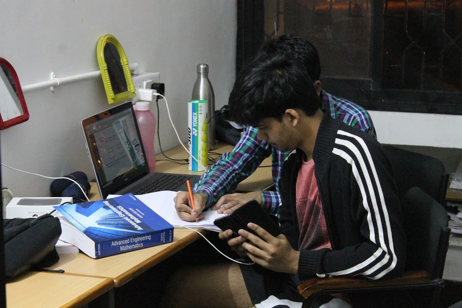 IIT Goa Hostel Room(1)