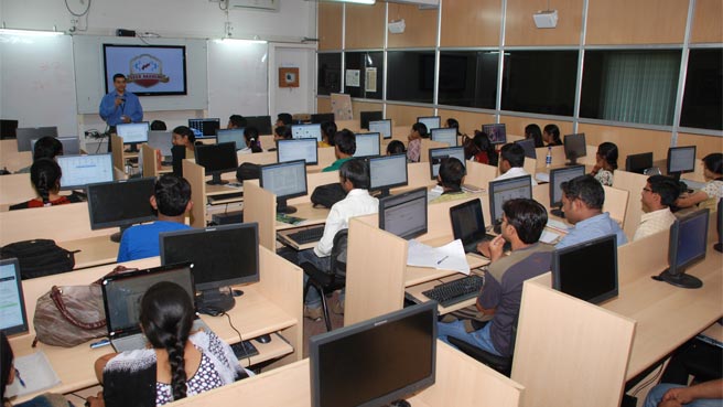 IIT Kanpur Labs