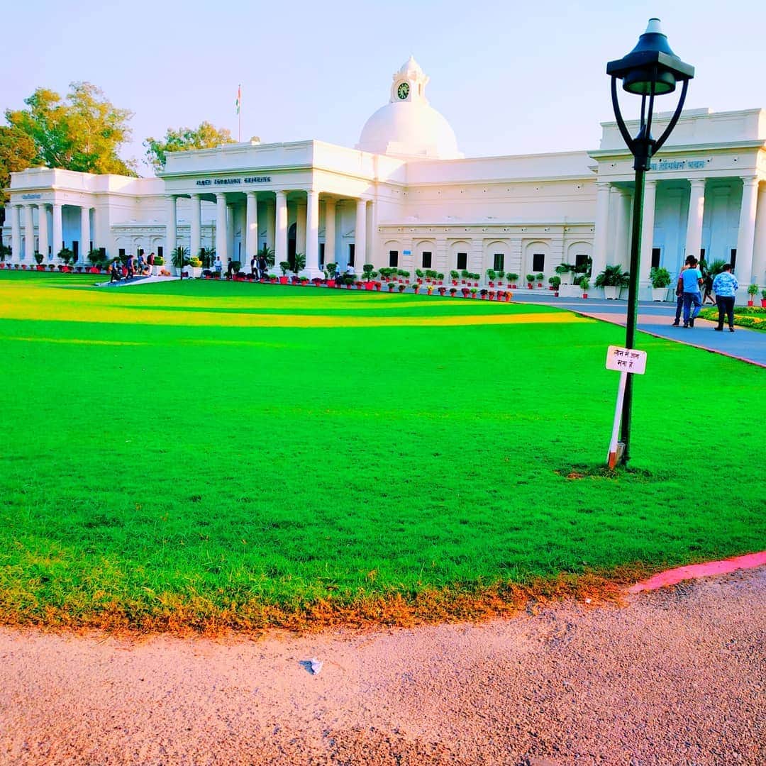IIT Roorkee Campus View(1)