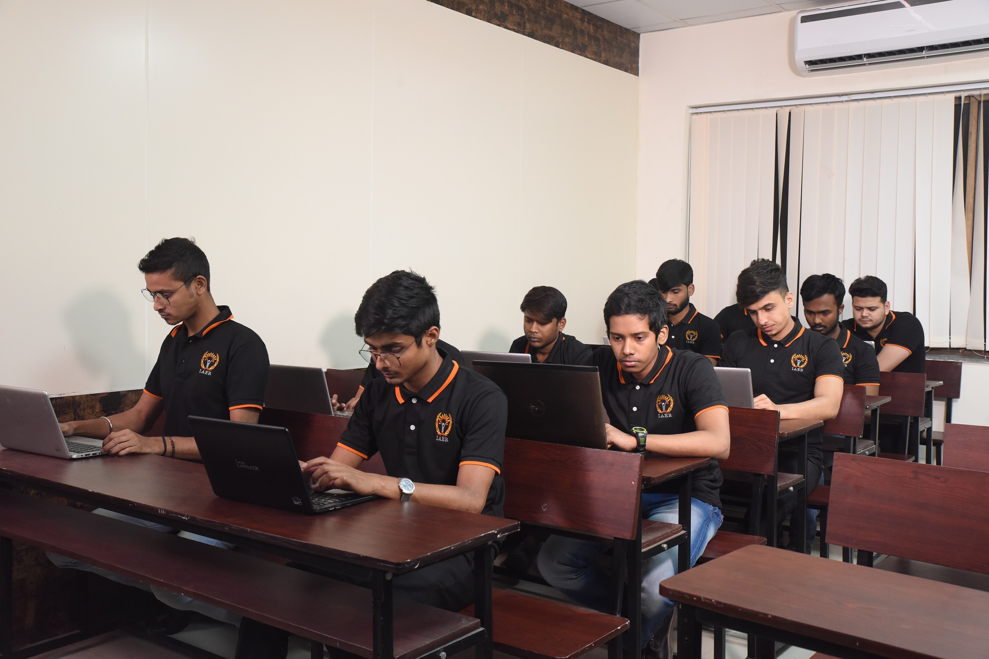 IMAS Business School Classroom(2)