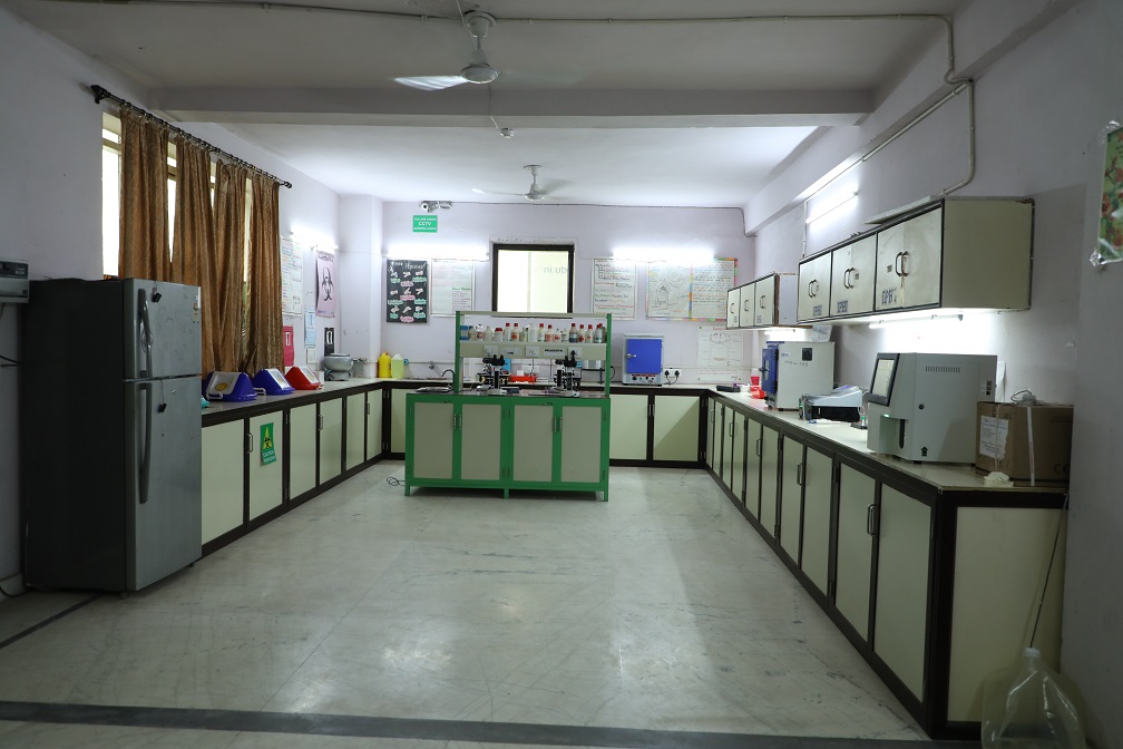 Impact Paramedical and Health Institute Labs(4)