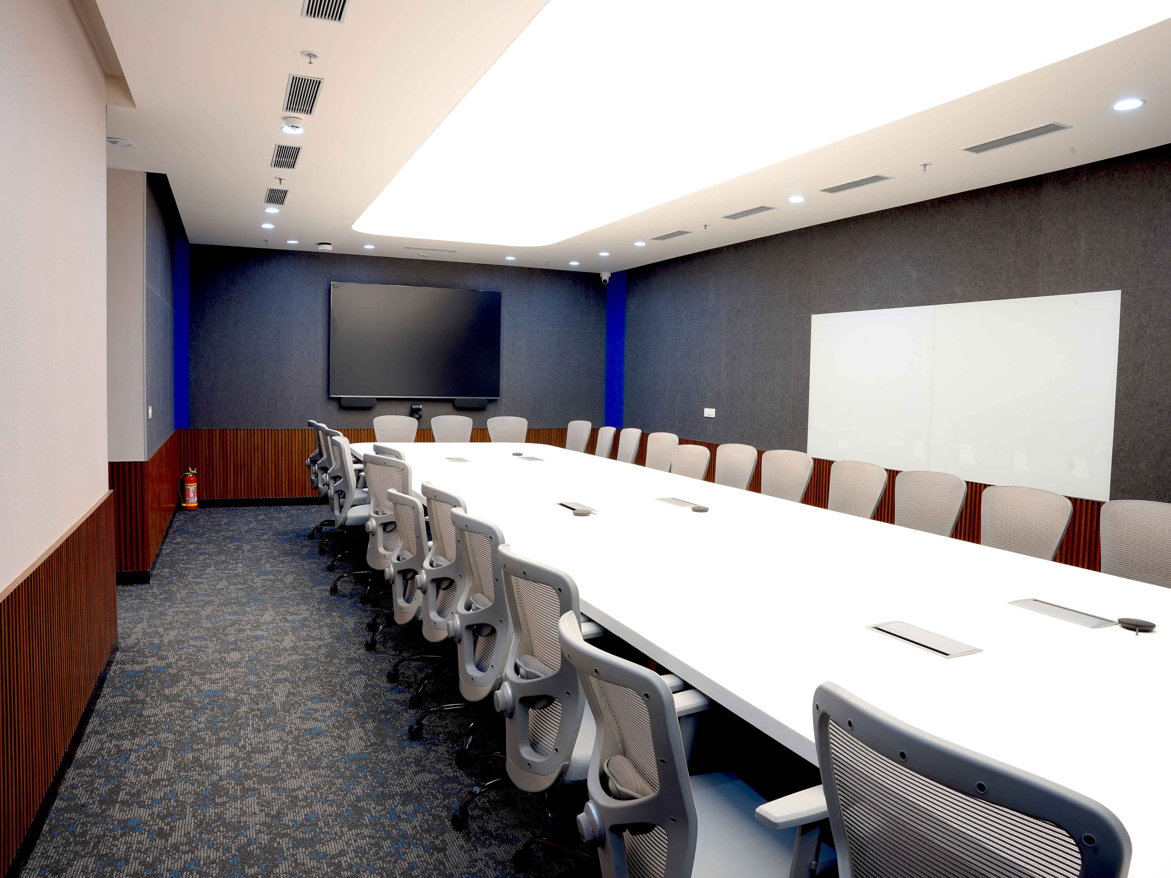 Imperial School of Banking and Management Studies Conference Room