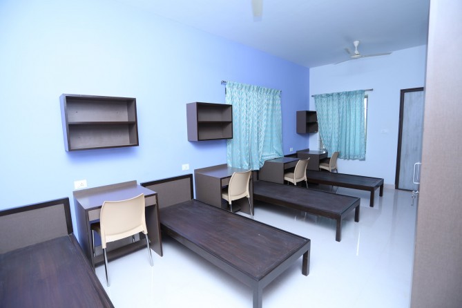 IADC Bangalore Hostel Room(1)