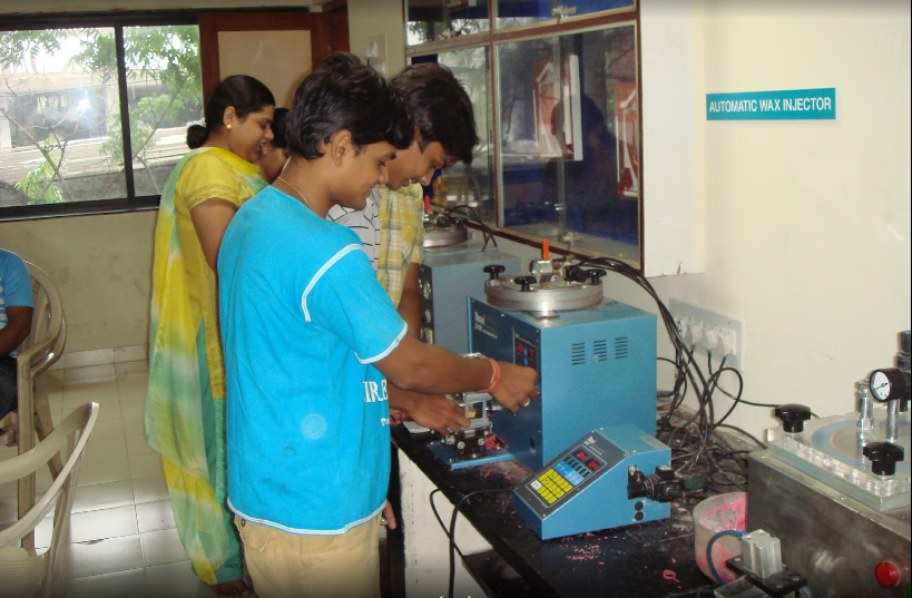 Indian Diamond Institute Labs(3)