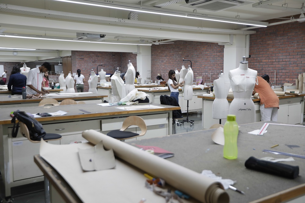 IIAD Delhi Labs(3)