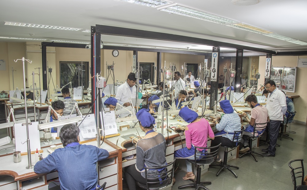 Indian Institute of Gems and Jewellery, Mumbai Labs(3)