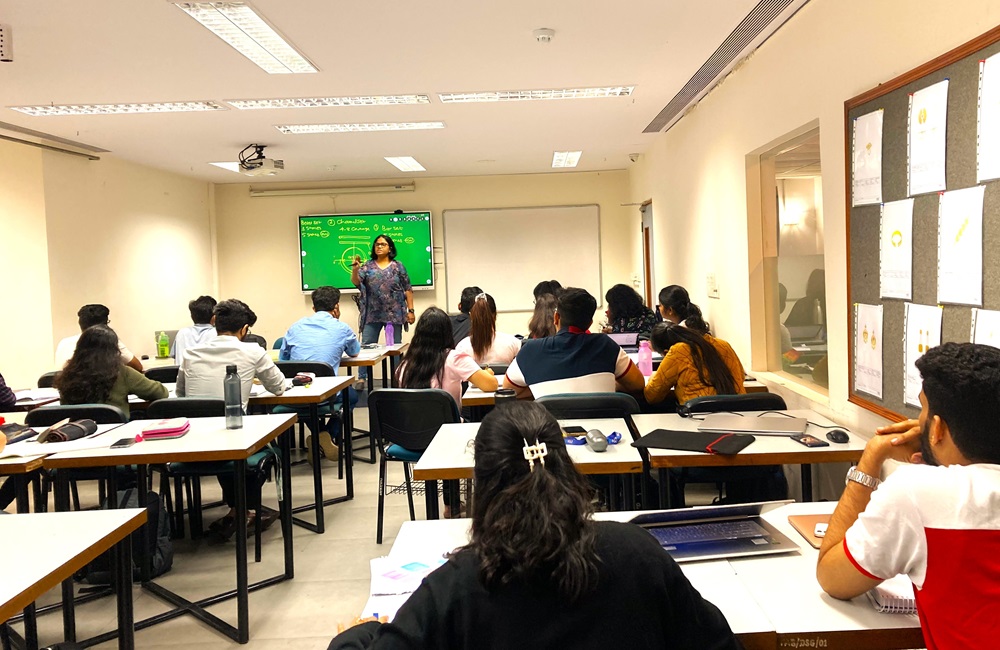 Indian Institute of Gems and Jewellery, Mumbai Classroom(2)