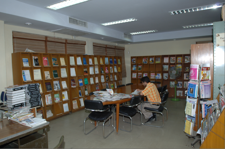 IIMC Delhi Library