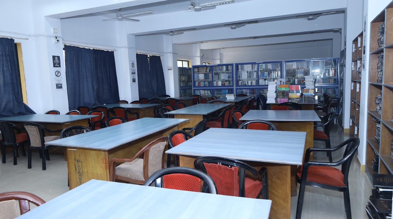 Indira Institute of Business Management Library(2)