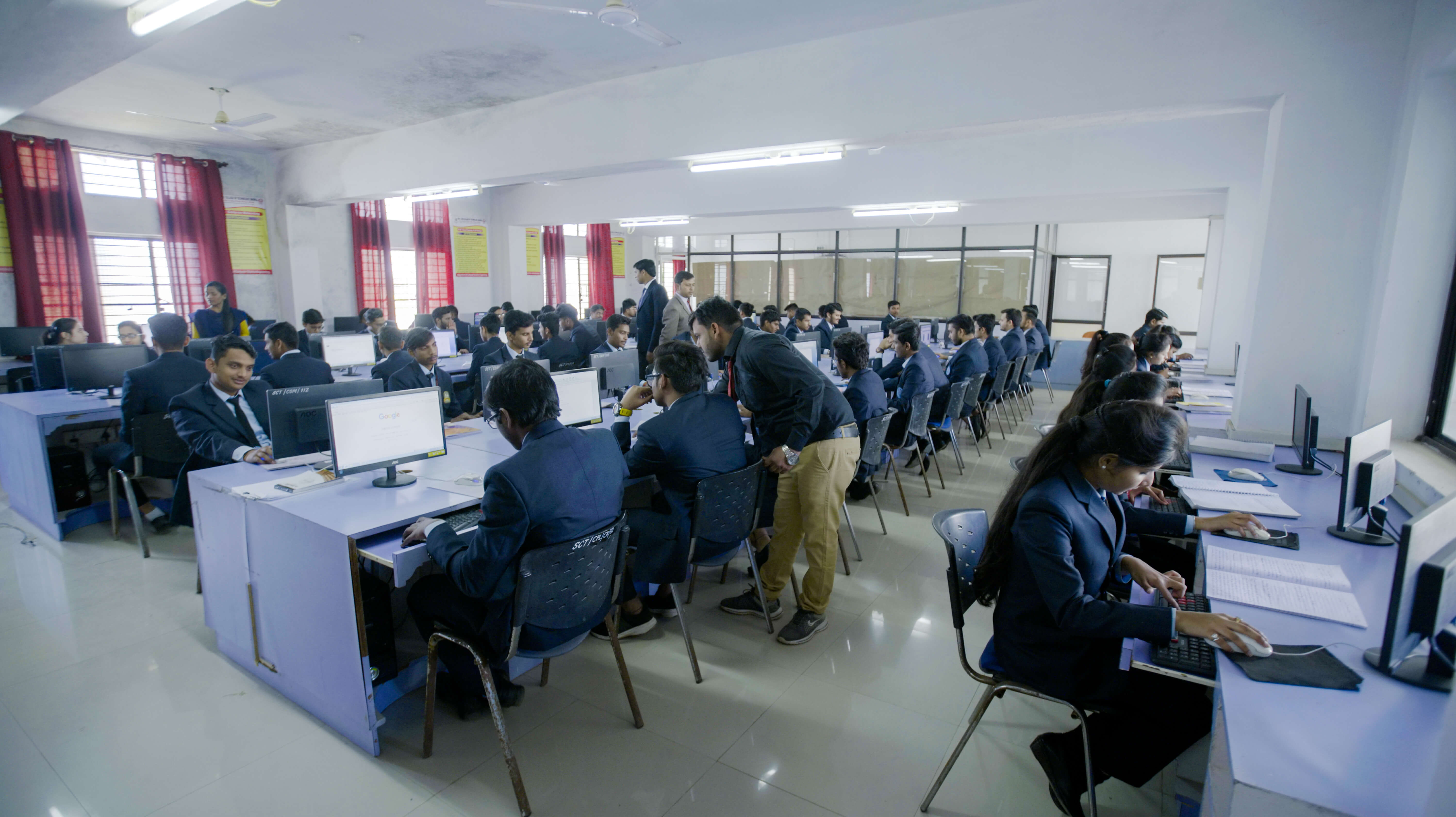 Institute of Aeronautics and Engineering Bhopal Labs(4)
