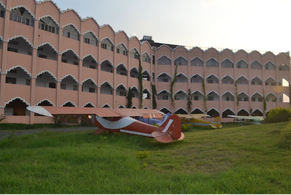 Institute of Aeronautics and Engineering Bhopal Campus Building(1)