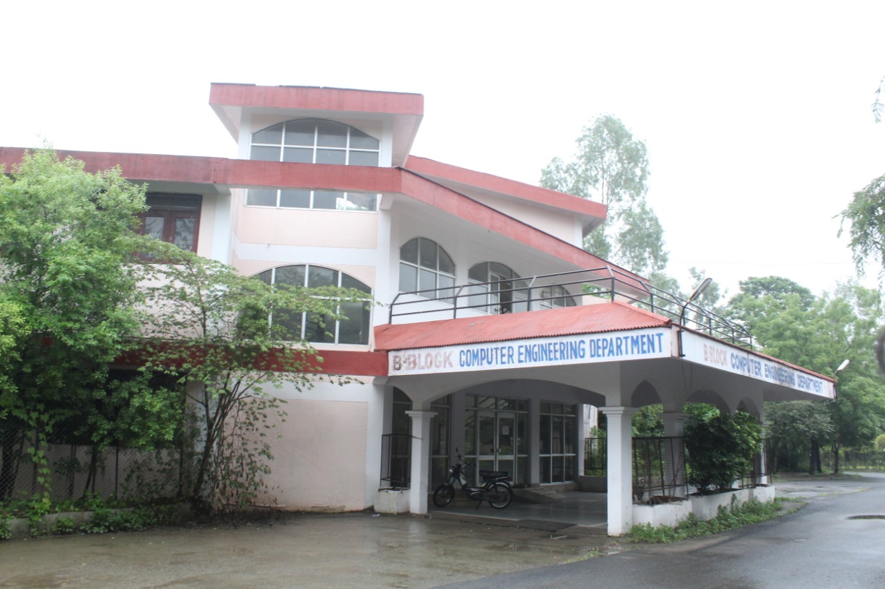 Institute of Engineering and Technology Academic Block(1)