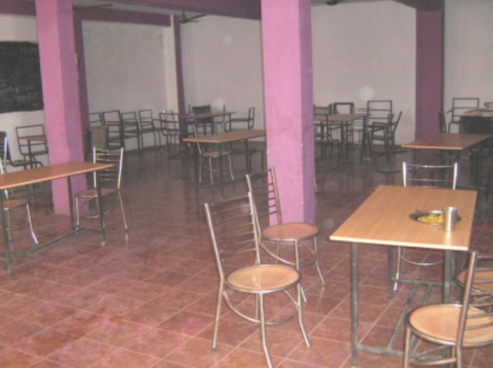 Institute of Environment and Management Cafeteria / Mess