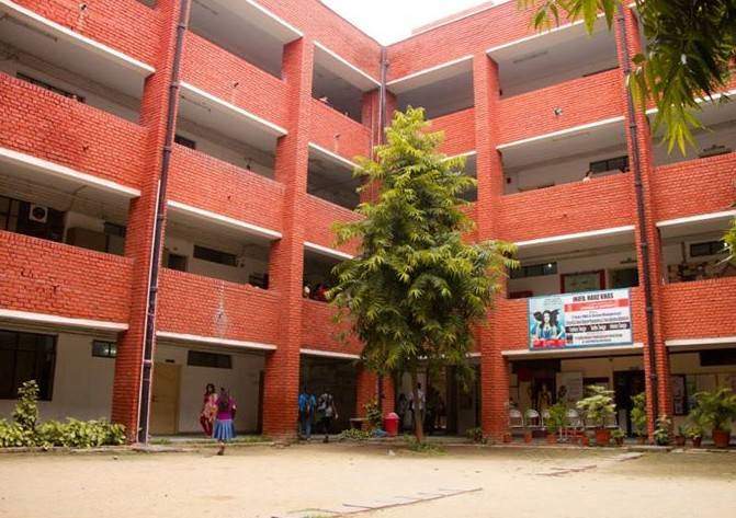 Institute of Home Economics Campus Building(3)